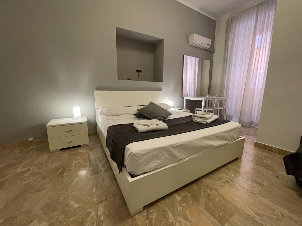 Sleepy Max Roma Exterior foto