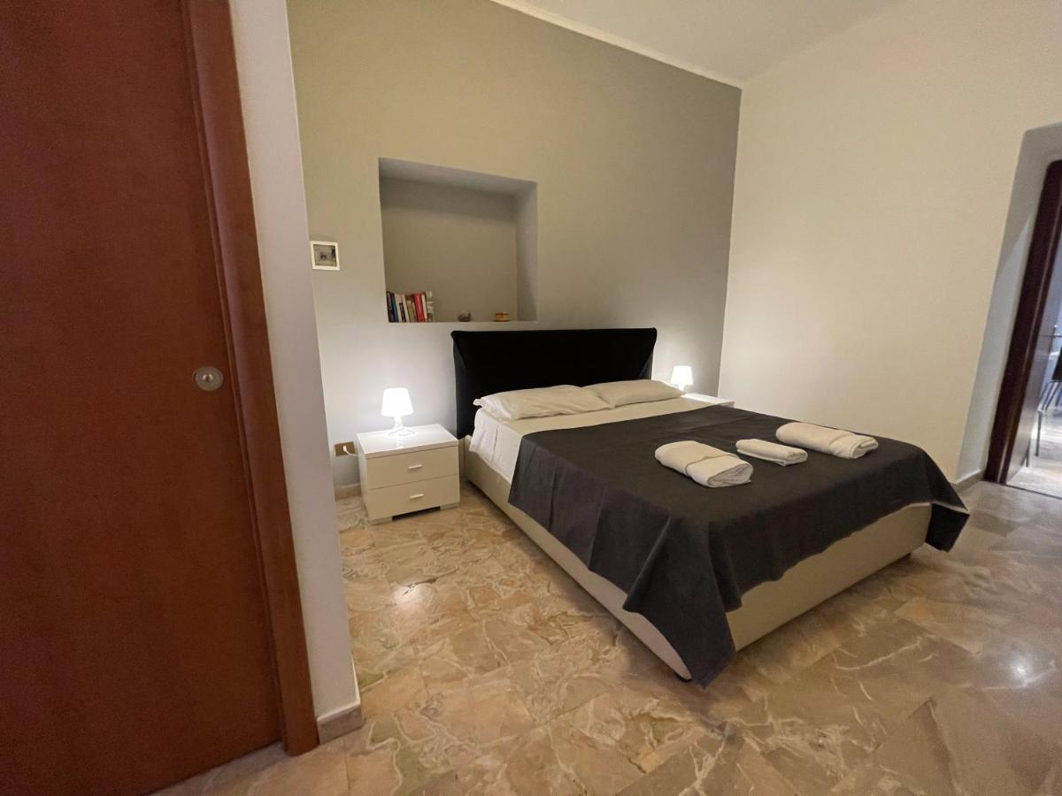 Sleepy Max Roma Exterior foto
