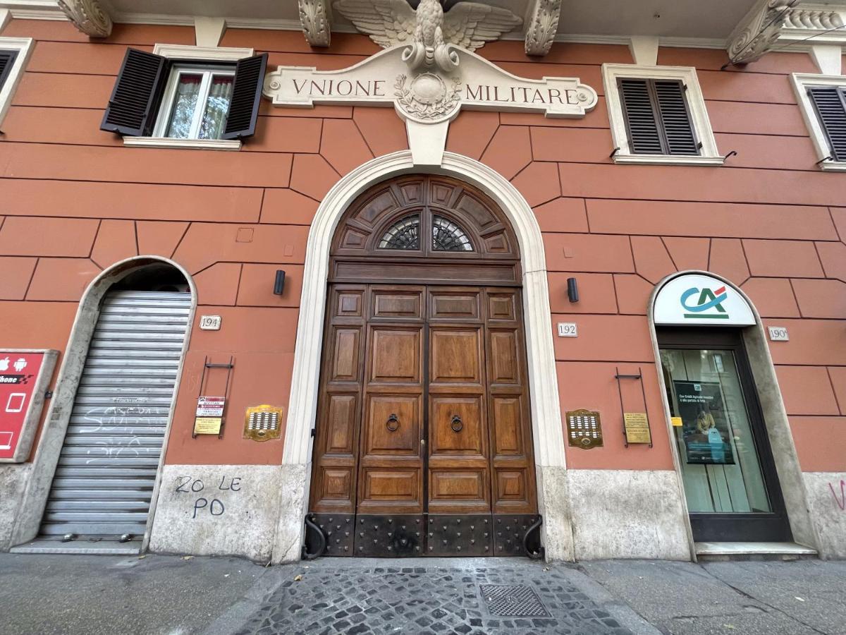 Sleepy Max Roma Exterior foto